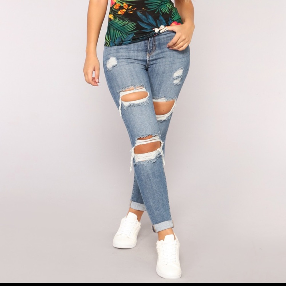 Fashion Nova Calling it quits ankle jeans